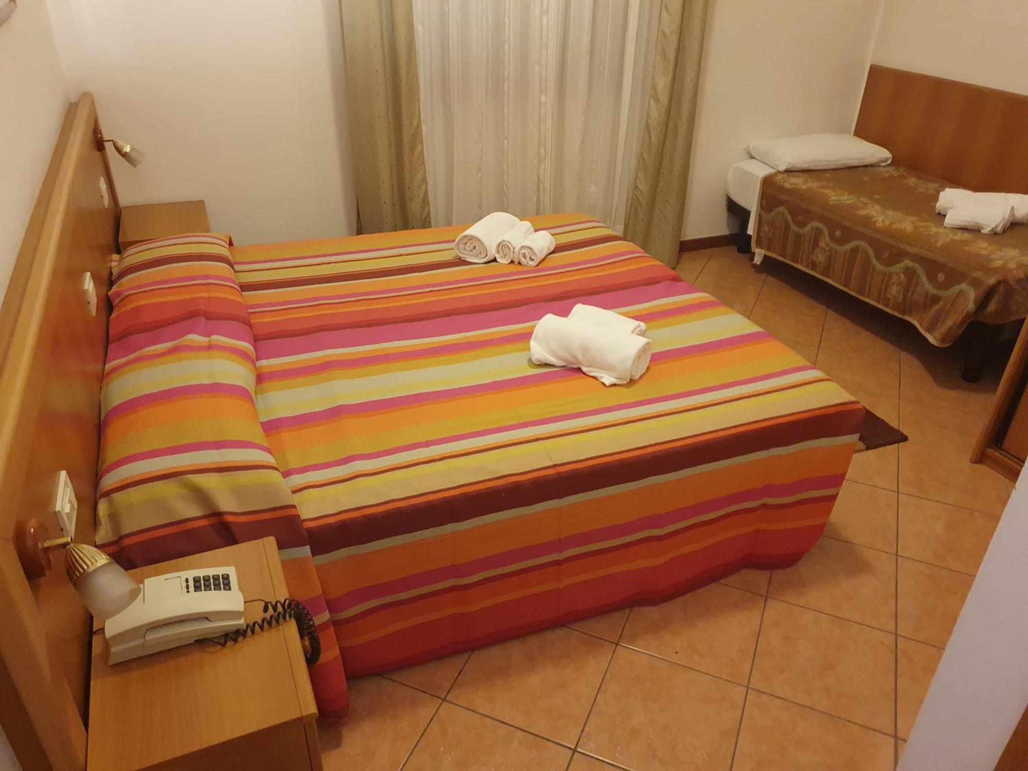 Residence Piccola Oasi ノヴェンタ エクステリア 写真